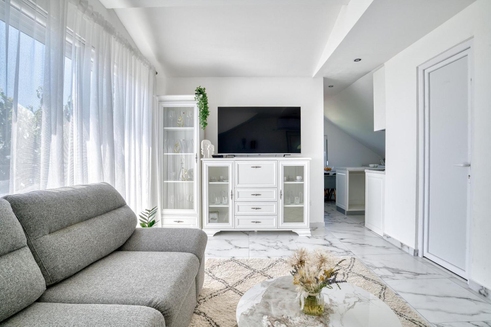 Apartment Paradise Котор Экстерьер фото