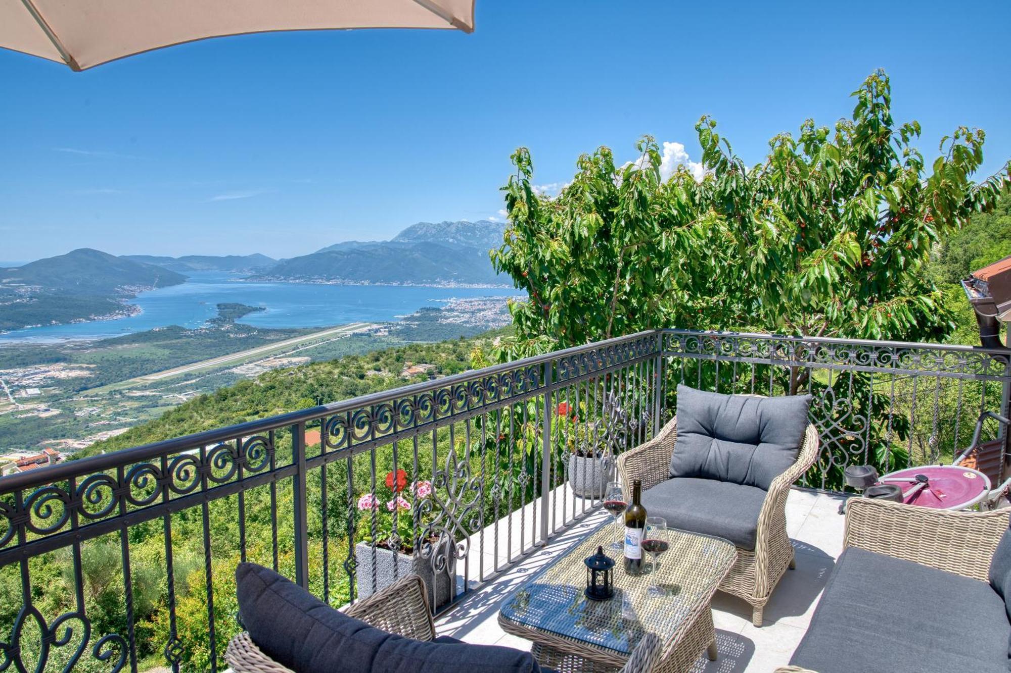 Apartment Paradise Котор Экстерьер фото